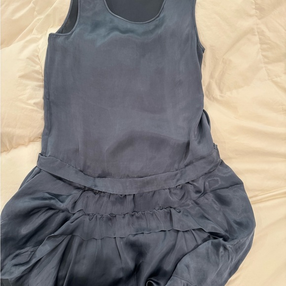 THEORY Silky Drop Waist Mini Shift Dress | Size 4 - Picture 7 of 7